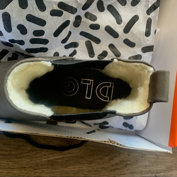 NWT DLG brown ankle boots women’s chunky sole casual size 6 - Picture 3 of 5